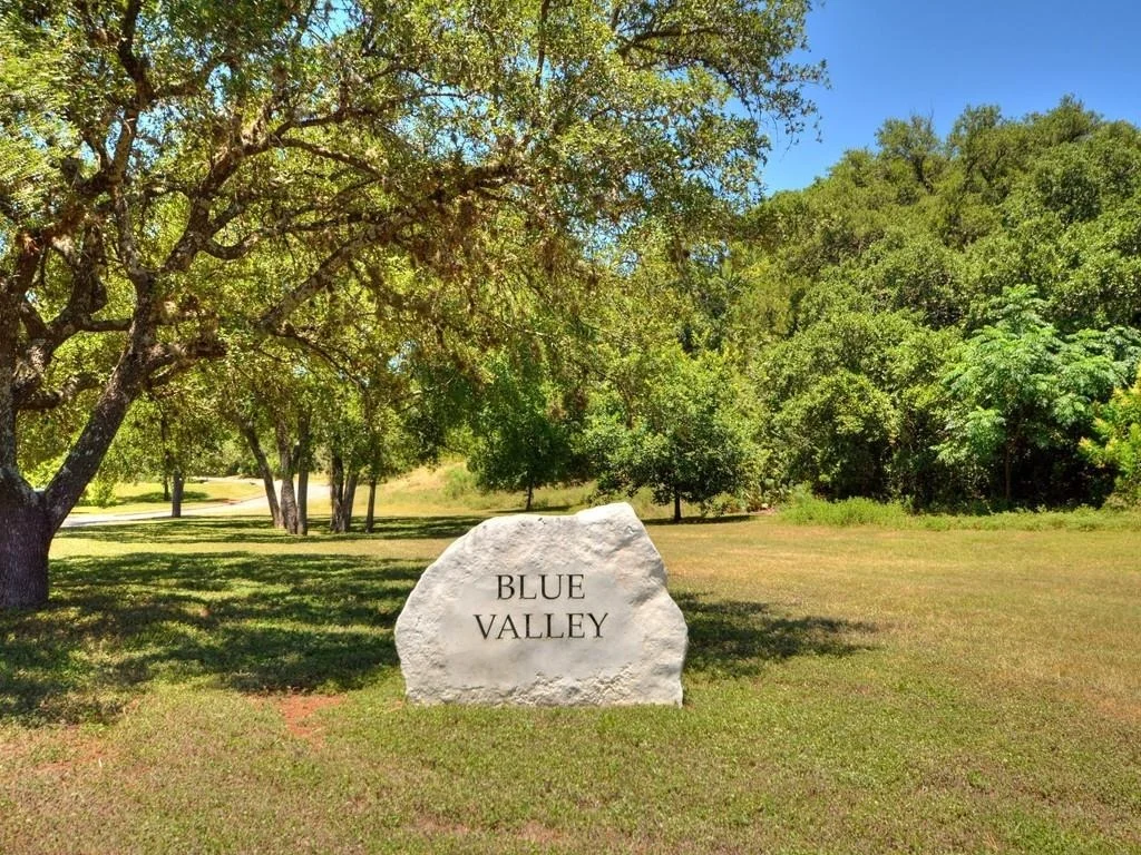 Photo of 5412 Moon Shadow DR