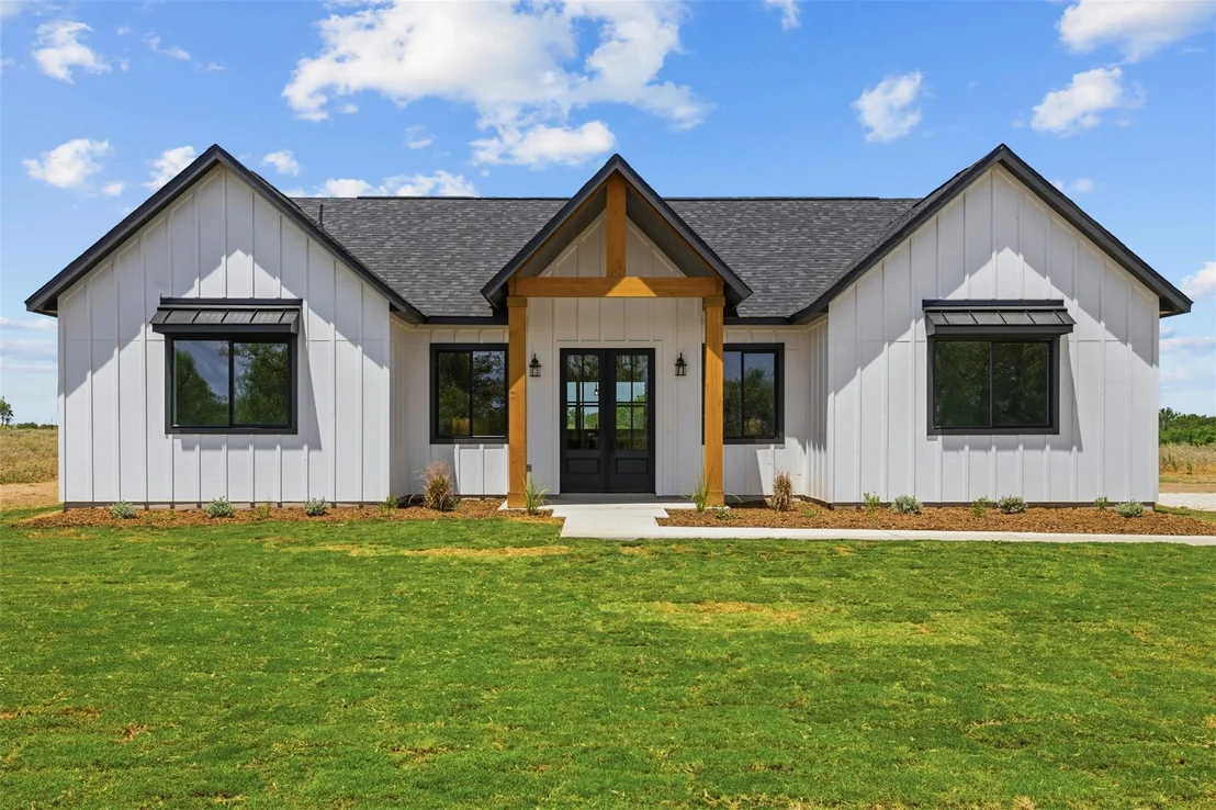 Photo of 1550 Barth Rd