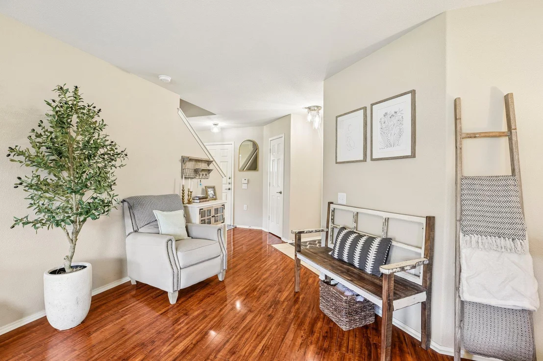 Photo of 5508 Emma Thompson WAY