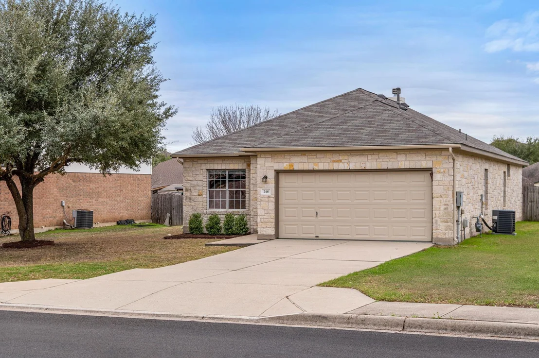 Photo of 248 Amber Oak DR