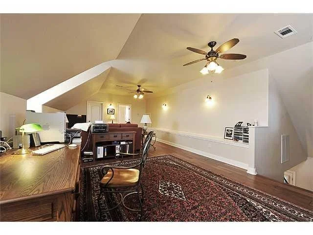 Photo of 644 Newport DR