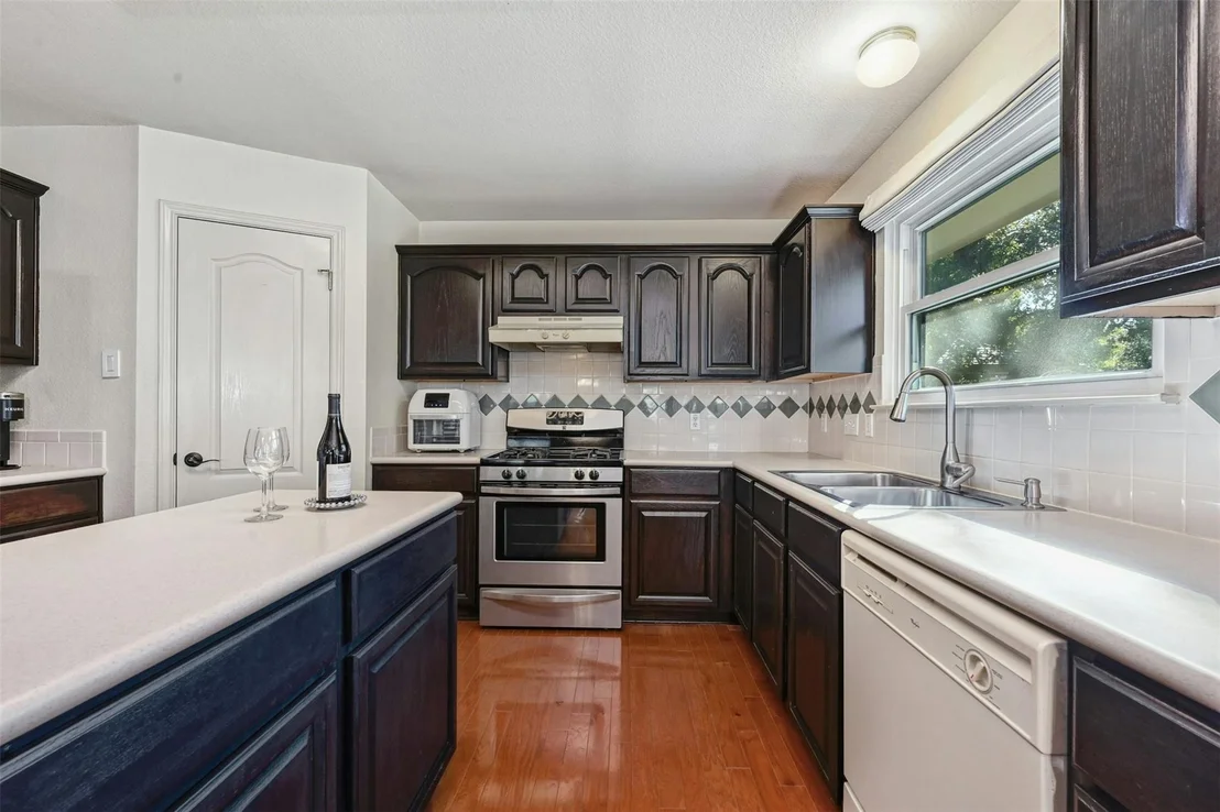 Photo of 4705 Ramies RUN