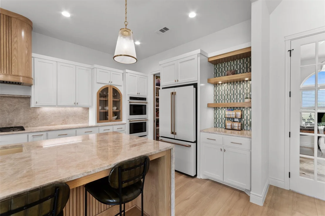 Photo of 1602 Hunt DR