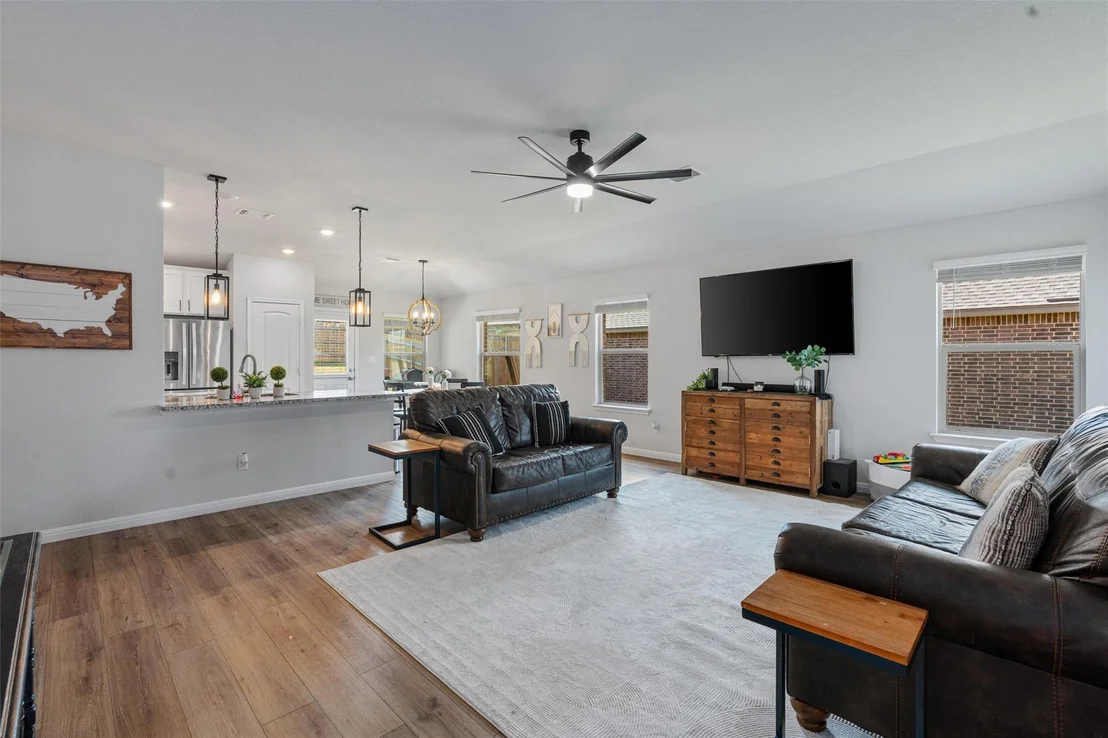 Photo of 125 Cinnamon LOOP