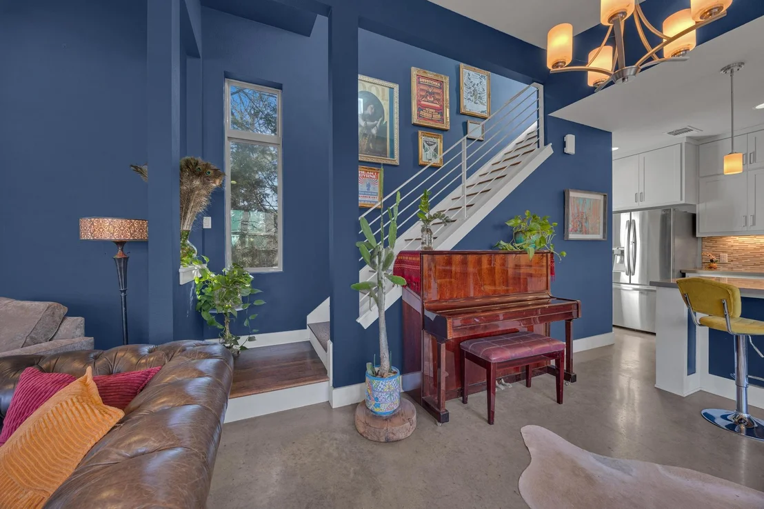 Photo of 4404 Clarkson Ave