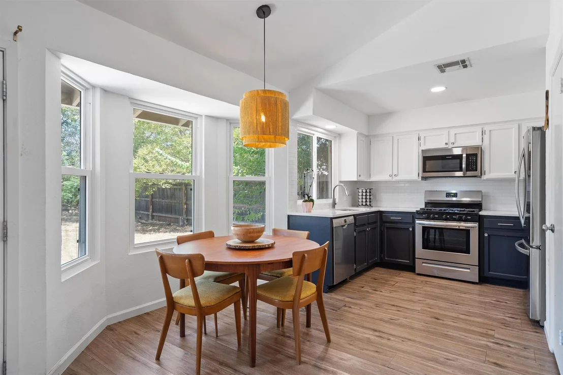 Photo of 705 Chestnut XING