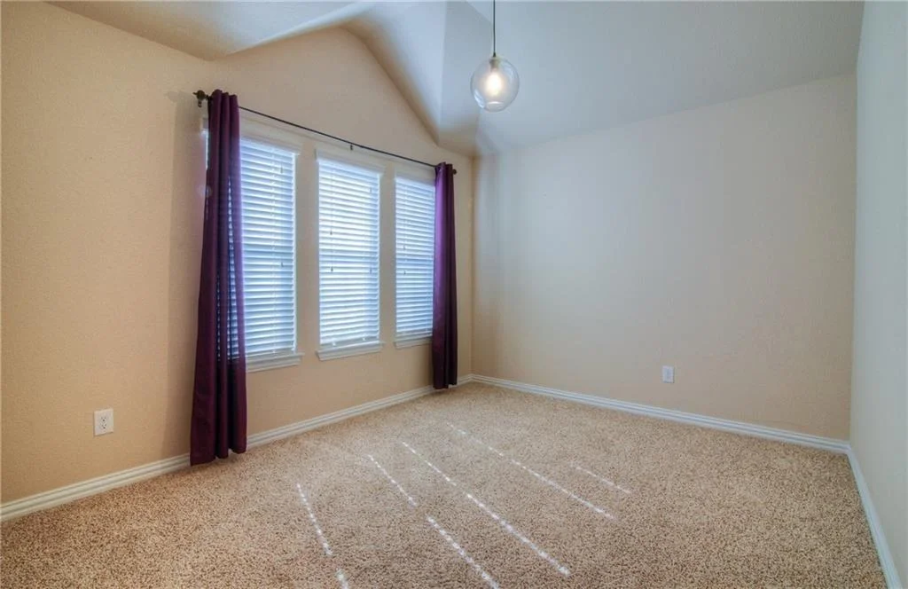 Photo of 7702 Huddleston LN