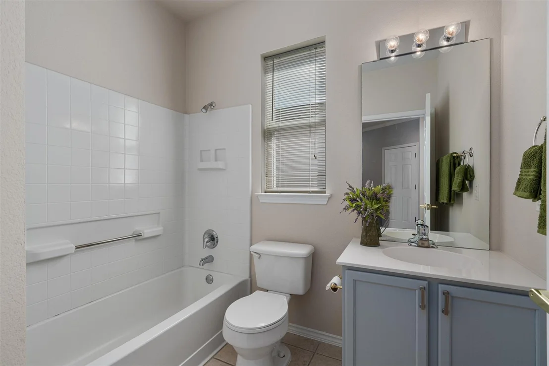 Photo of 104 Lovett CV