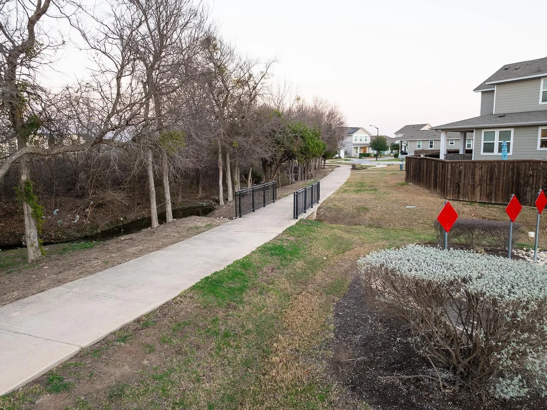 Photo of 313 Michaelis DR