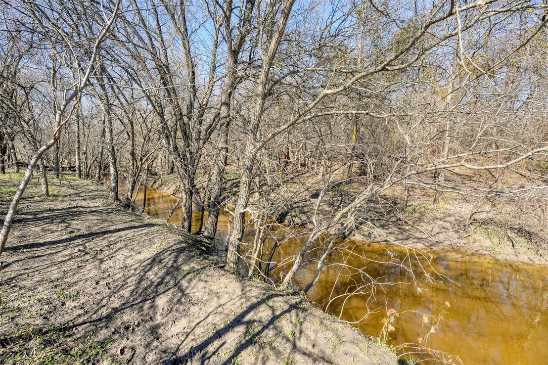 Photo of 801 ALSDORF RD