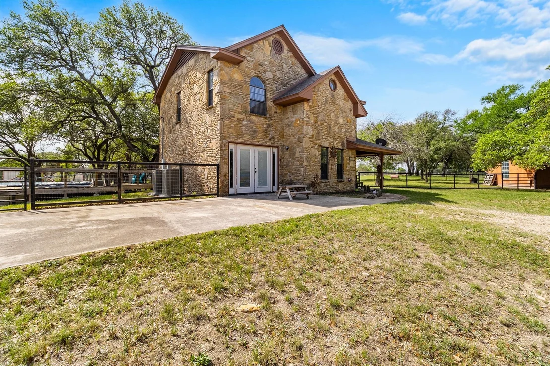 Photo of 7557 Chaparral RD