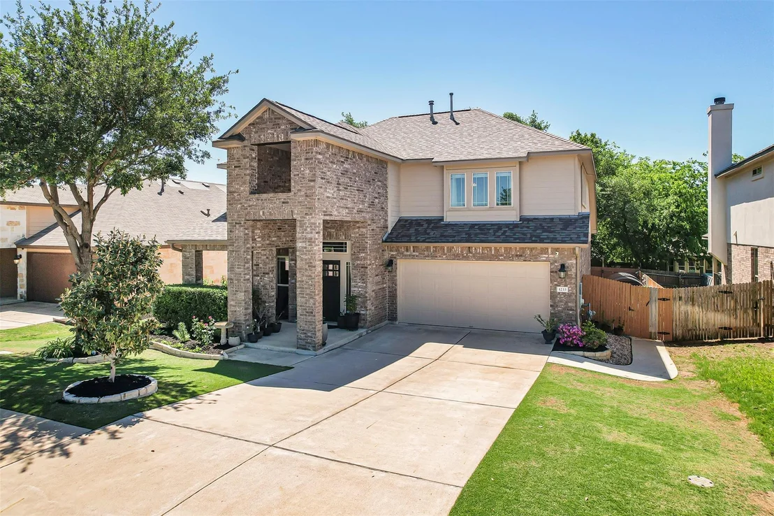 Photo of 1233 Peregrine WAY