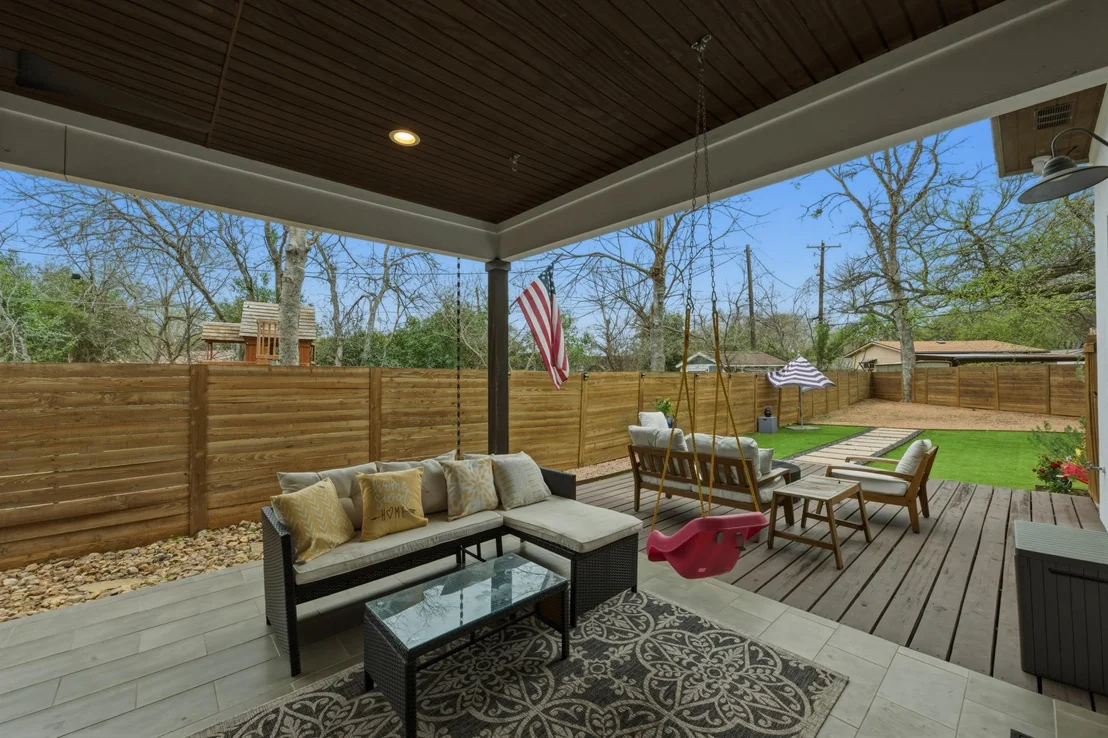 Photo of Unit A at 1405 Camelot CIR