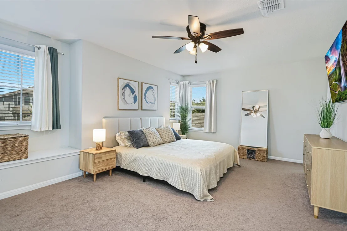 Photo of 225 Vestral RD
