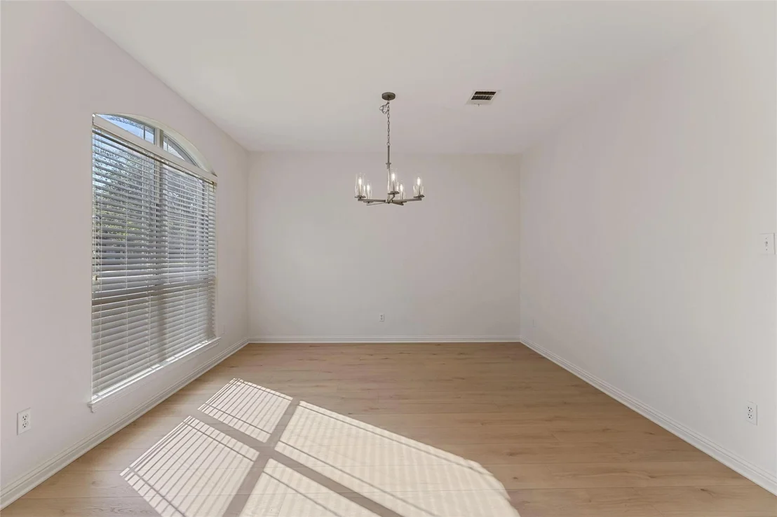 Photo of 299 Limestone TRL