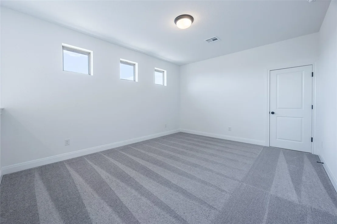 Photo of 324 Orleanian DR