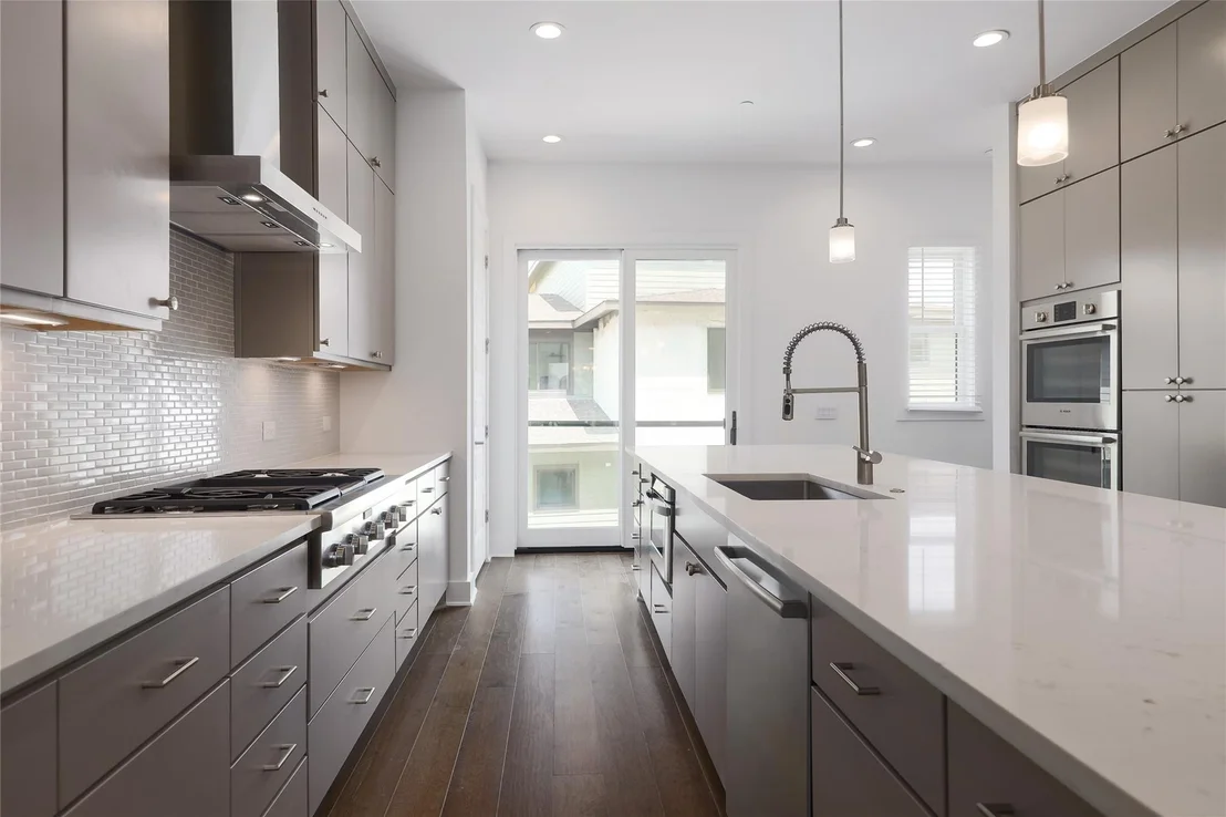Photo of Unit 284 at 4703 Unity CIR