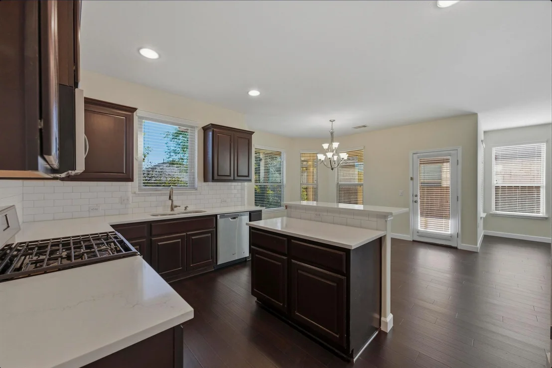 Photo of 9329 Alex LN