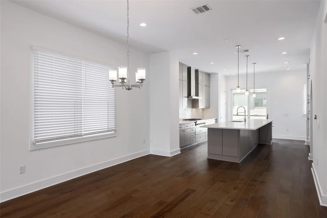 Photo of Unit 284 at 4703 Unity CIR