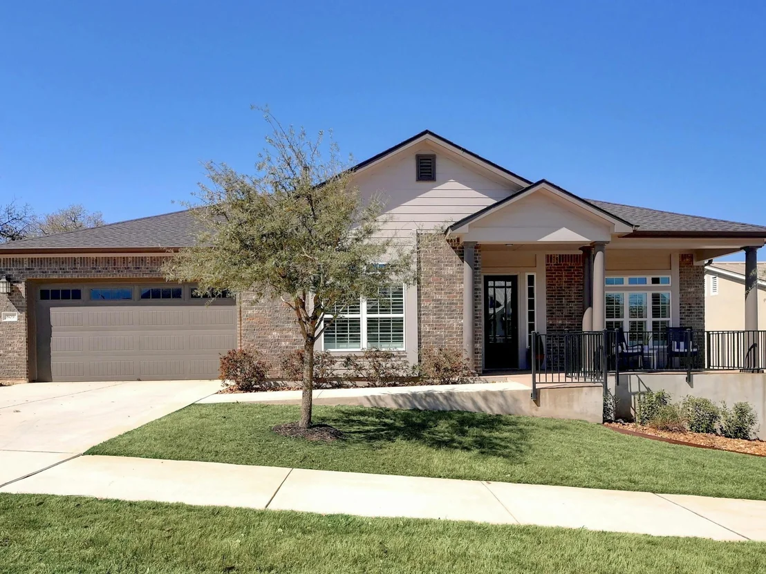 Photo of 809 Dancing Oak LN
