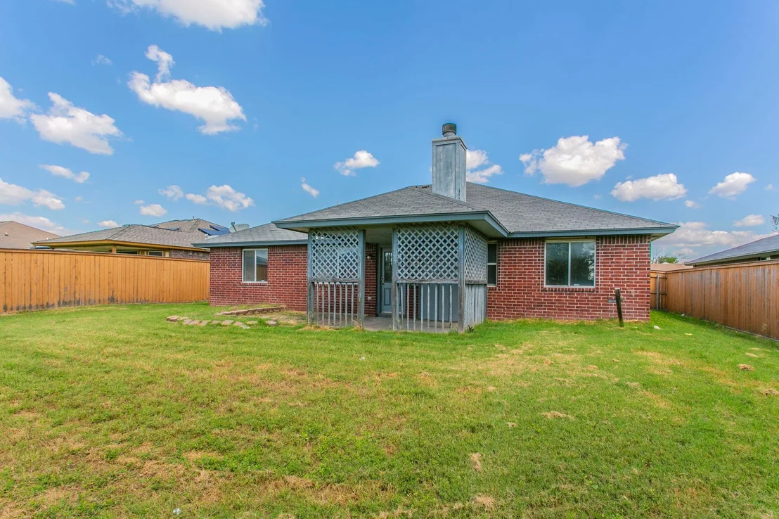 Photo of 1904 Basalt DR