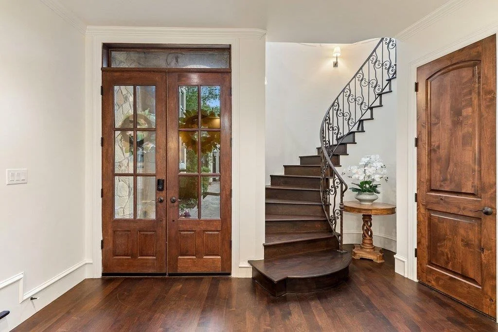 Photo of 4801 PECAN CHASE