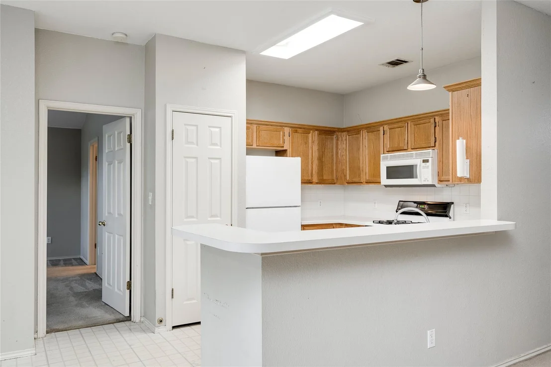 Photo of 1404 Wheatfall LN