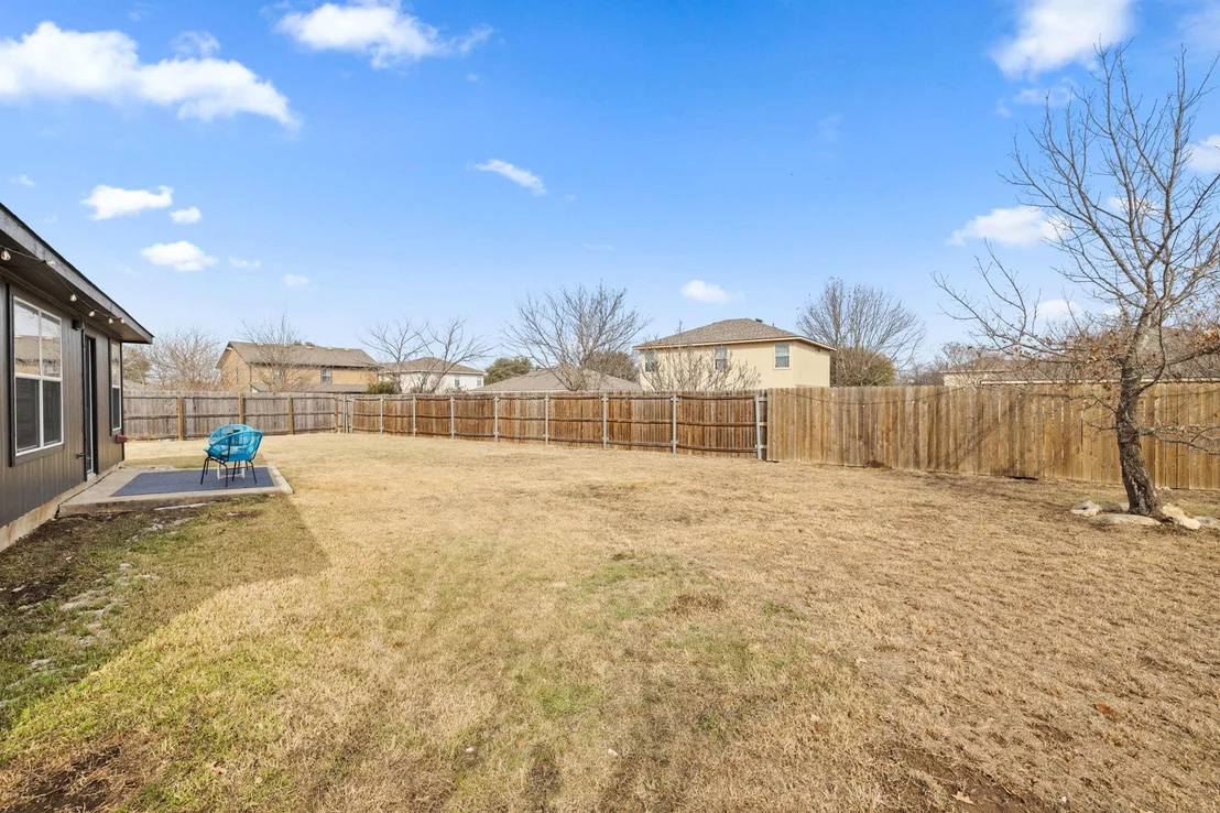 Photo of 212 Meadow Park DR