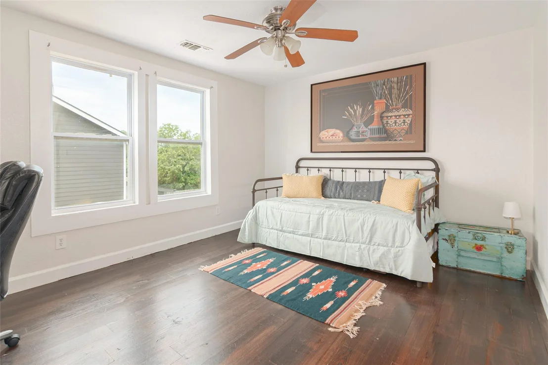 Photo of 204 Prim Rose ST