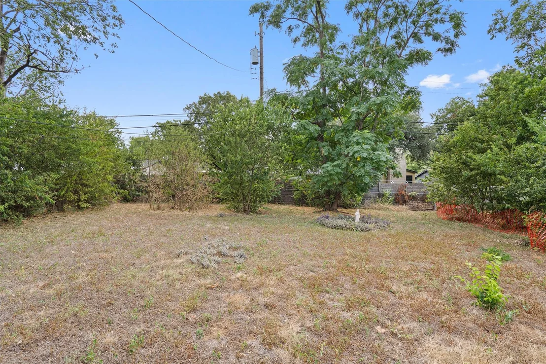 Photo of 201 Cinderella DR