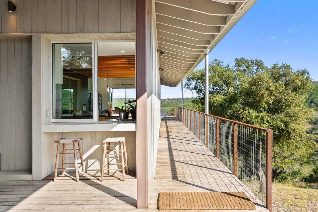Photo of 2037 Wolf Creek Ranch RD