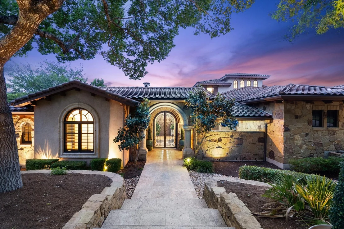 Photo of 425 Brandon WAY