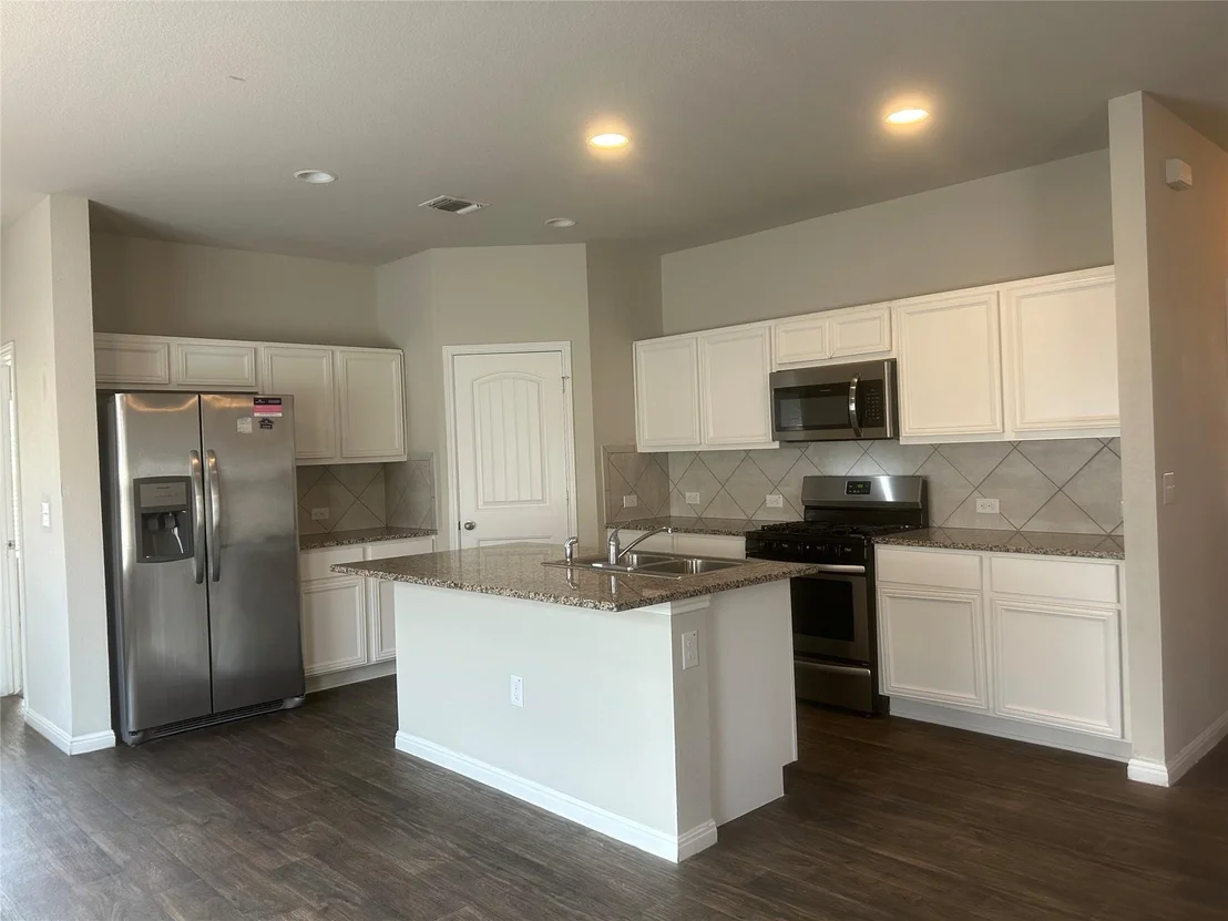 Photo of 3501 Blazeby DR