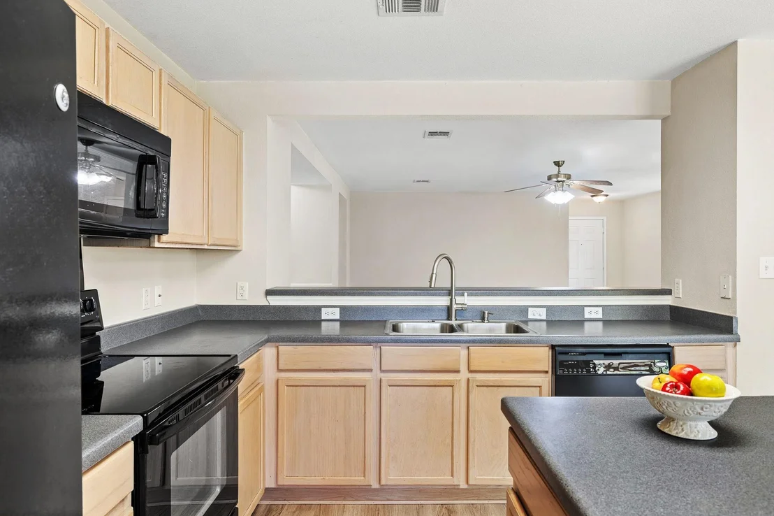 Photo of 301 Wildwood DR