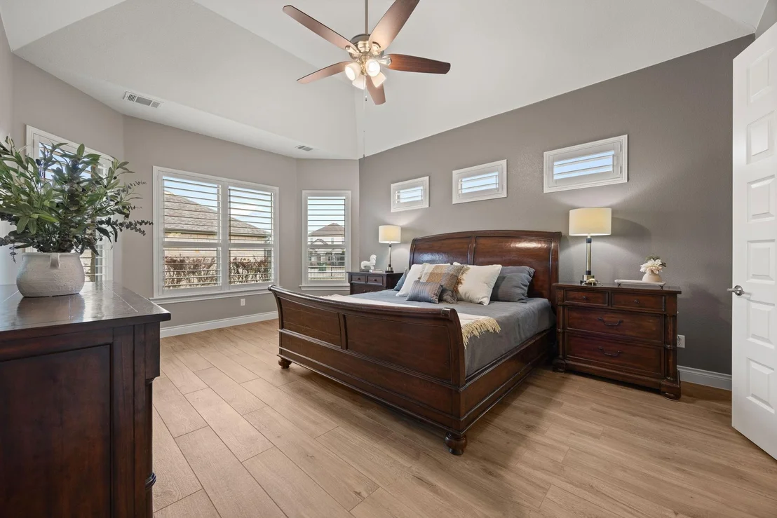 Photo of 500 Unity DR
