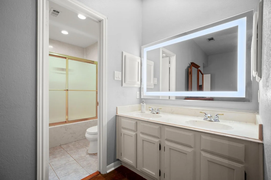 Photo of 1603 Quail Run RD