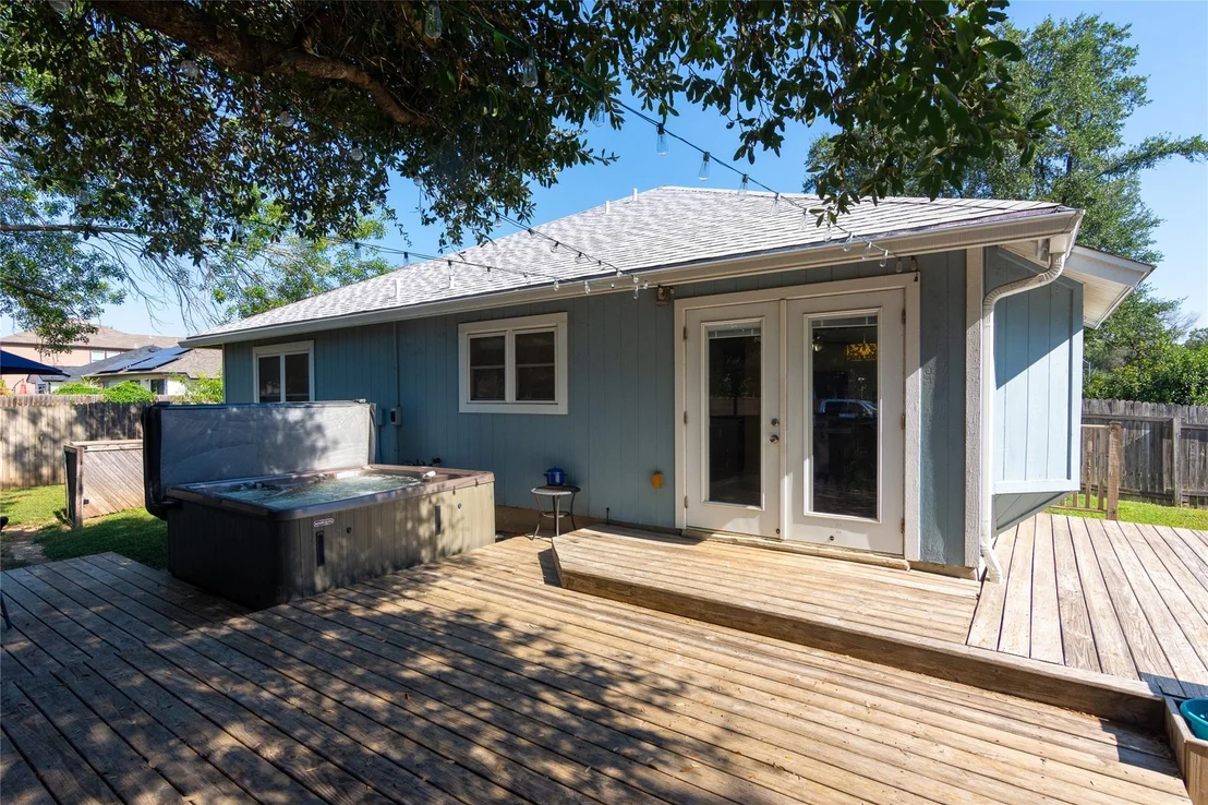Photo of 1908 Matagorda DR