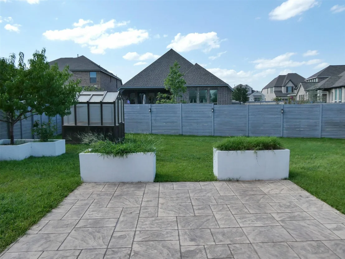 Photo of 1017 HIGHCREST