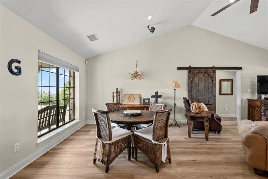 Photo of 6594 W Hwy 290