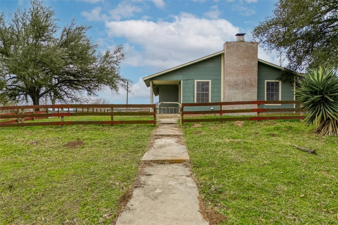 Photo of 103 Robin LN