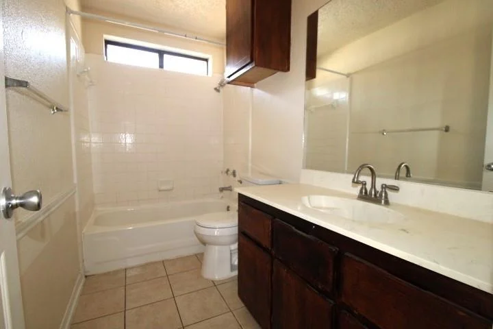 Photo of 304 Bronc DR