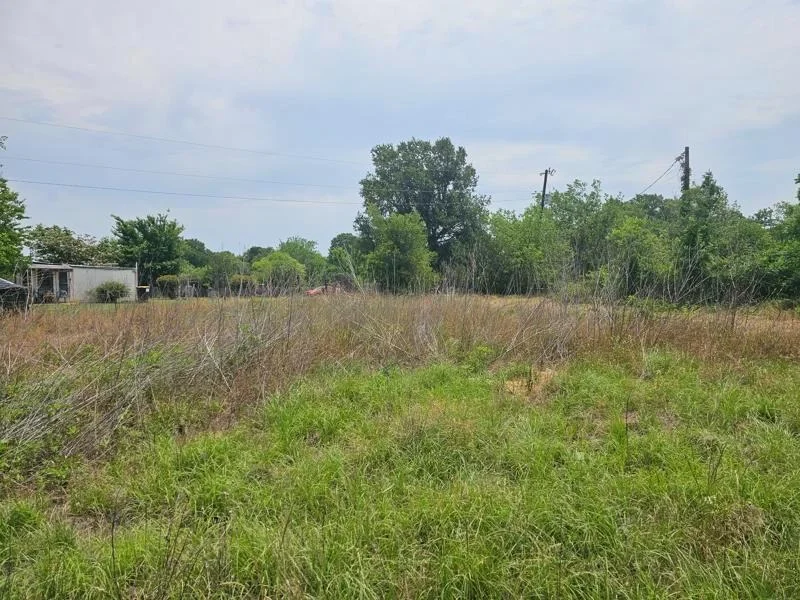 Photo of 953 Lower Elgin RD