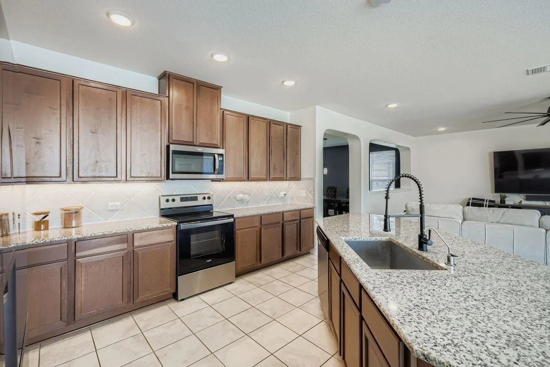 Photo of 295 Kat Garnet DR
