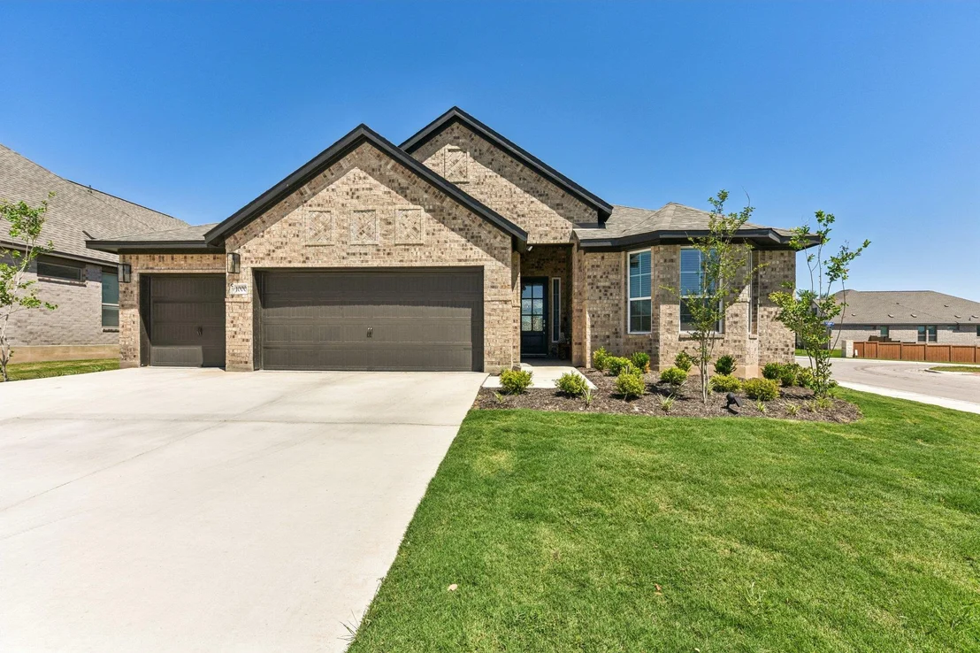 Photo of 1000 Rollingwood TRL