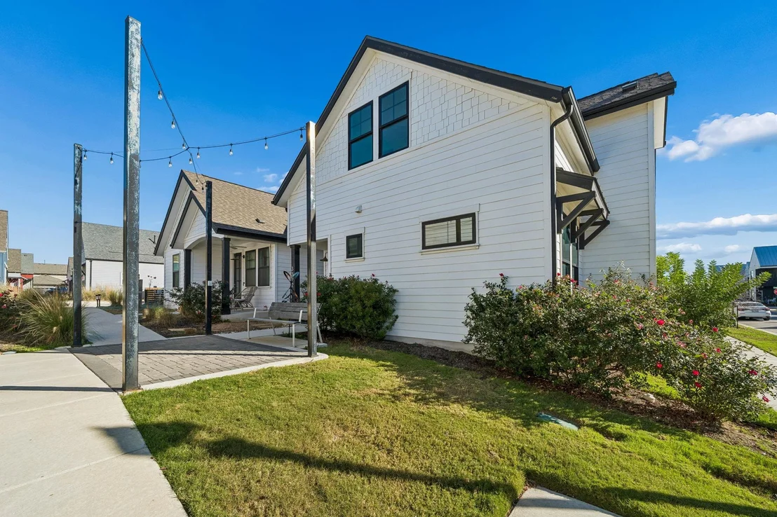 Photo of 3322 McCurdy ST