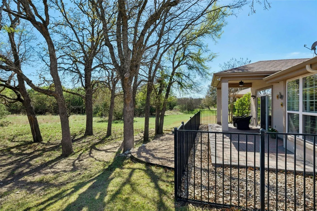 Photo of 213 Crockett LOOP