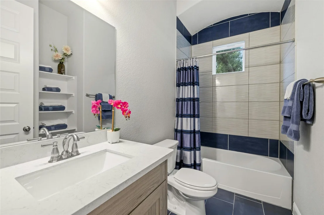 Photo of 2521 Ridley House CV