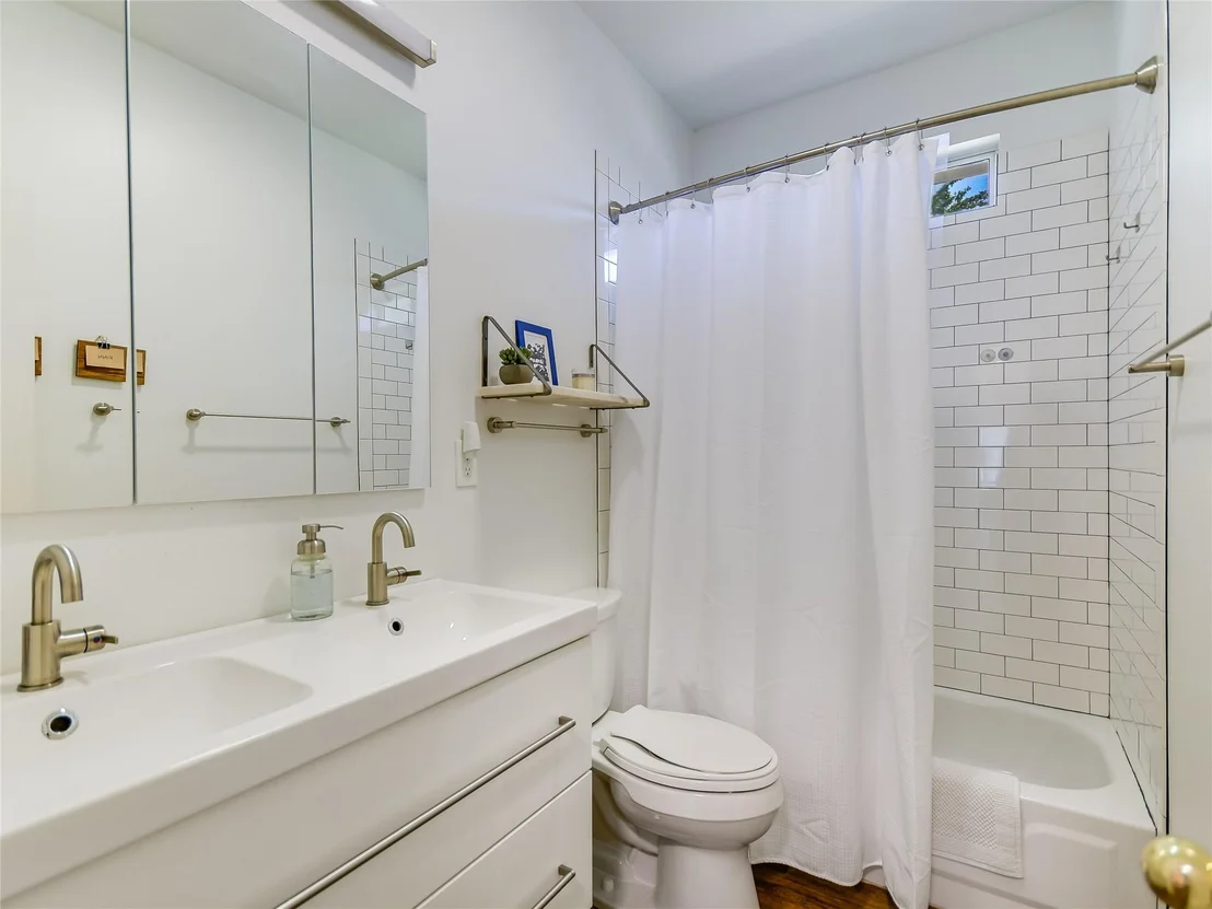 Photo of 75 Stillmeadow DR
