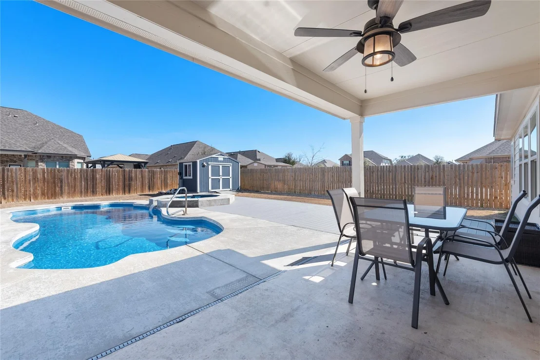 Photo of 620 Stonewood LN