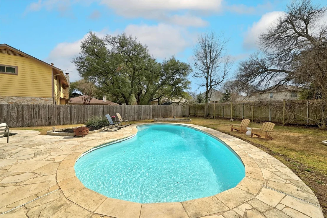 Photo of 4707 Whispering Valley DR